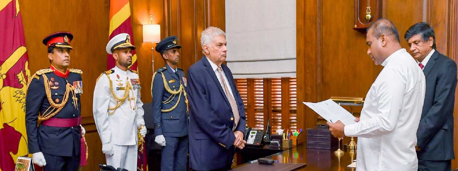 ප්‍රේමලාල් ජයසේකරට රාජ්‍ය අමාත්‍ය ධුරයක්